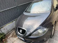Usata Seat Leon 105 CV (77 kW) 2007 Nero Utilitaria