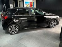 Usata Kia Rio GT-Line 120 CV (88 kW) 2019 Nero Berlina