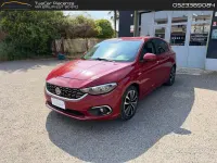 Gebraucht Fiat Tipo Easy 120 PS (88 kW) 2017 Rot Limousine