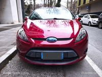 Usata Ford Fiesta 82 CV (60 kW) 2009 Rosso Utilitaria