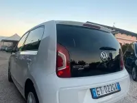 Usata VW up! Move 68 CV (50 kW) 2013 Bianco Utilitaria