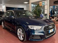 Gebraucht Audi A3 150 PS (110 kW) 2019 Blau Limousine