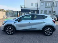 Usata Renault Captur Techno 101 CV (74 kW) 2024 Grigio SUV