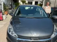 Usata Peugeot 208 75 CV (55 kW) 2016 Grigio Utilitaria