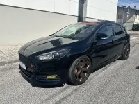 Usata Ford Focus ST 250 CV (183 kW) 2016 Nero Berlina