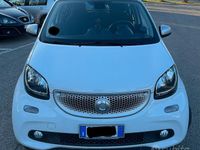 Usata Smart ForFour 71 CV (52 kW) 2017 Bianco Utilitaria