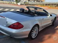 Usata Mercedes SL350 316 CV (232 kW) 2006 Grigio Cabrio