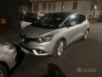 Usata Renault Scénic IV Black Edition 120 CV (88 kW) 2020 Grigio Monovolume