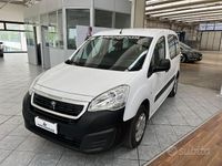 Usata Peugeot Partner Tepee Access 75 CV (55 kW) 2018 Bianco Monovolume
