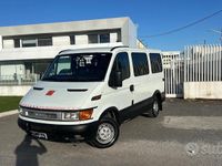 usata Iveco Daily 2.3 cc 116 CV 9 Posti 2004