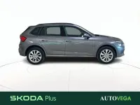 Usata Skoda Kamiq Ambition 110 CV (80 kW) 2022 Grigio pastello SUV