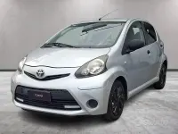 Usata Toyota Aygo Connect Style 68 CV (50 kW) 2012 Grigio Utilitaria