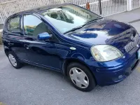 Usata Toyota Yaris Sol 65 CV (47 kW) 2005 Blu/azzurro Utilitaria