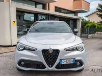 Usata Alfa Romeo Stelvio Veloce 209 CV (153 kW) 2021 Bianco lunare SUV