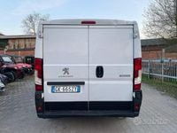 Usata Peugeot Boxer S 120 CV (88 kW) 2022 Bianco pastello Furgone