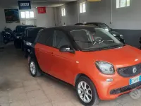 Usata Smart ForFour 71 CV (52 kW) 2015 Arancione Utilitaria