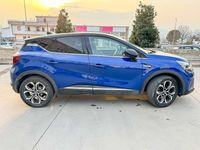 Usata Renault Captur Techno 101 CV (74 kW) 2023 Blu/azzurro SUV