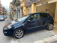 Usata Fiat Punto 85 CV (62 kW) 2015 Blu Utilitaria