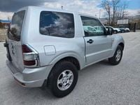 Usata Mitsubishi Pajero 164 CV (120 kW) 2000 Argento SUV