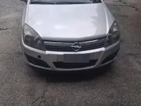 Usata Opel Astra 105 CV (77 kW) 2005 Grigio Berlina