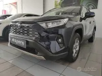 Usata Toyota RAV4 Hybrid Business Edition 178 CV (130 kW) 2022 Blu/azzurro SUV