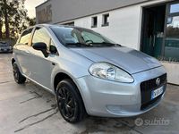 Usata Fiat Grande Punto Dynamic 77 CV (56 kW) 2009 Grigio Utilitaria