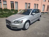 Usata Volvo V50 170 CV (125 kW) 2006 Grigio Station wagon