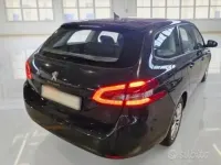 Usata Peugeot 308 Business-Line 131 CV (96 kW) 2019 Blu Berlina