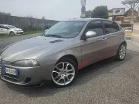 Usata Alfa Romeo 147 Progression 105 CV (77 kW) 2010 Grigio Utilitaria