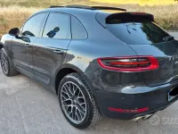 Usata Porsche Macan 250 CV (183 kW) 2018 Grigio SUV