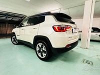 Usata Jeep Compass Limited 140 CV (102 kW) 2019 Beige SUV