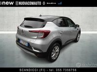Usata Renault Captur Intens 160 CV (117 kW) 2022 Argento SUV