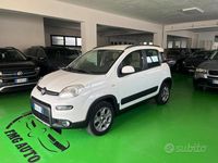 Usata Fiat Panda 4x4 S 86 CV (63 kW) 2013 Bianco Utilitaria