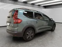 Usata Dacia Jogger Expression 100 CV (73 kW) 2024 Verde Monovolume