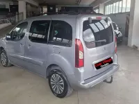Usata Peugeot Partner Active 99 CV (72 kW) 2016 Grigio Monovolume