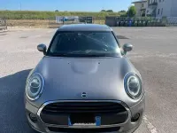 Usata Mini ONE 102 CV (75 kW) 2019 Argento Utilitaria