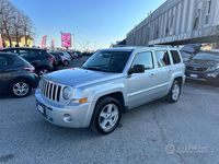 Usado Jeep Patriot Limited 163 CV (119 kW) 2010 Gris SUV