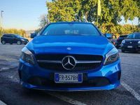 Usata Mercedes A180 109 CV (80 kW) 2016 Blu/azzurro Berlina