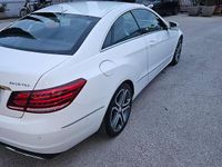 Usata Mercedes E220 Premium 170 CV (125 kW) 2016 Bianco Coupé