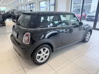 Usata Mini ONE 75 CV (55 kW) 2010 Nero Utilitaria