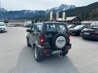 Usata Suzuki Jimny 86 CV (63 kW) 2010 Grigio SUV