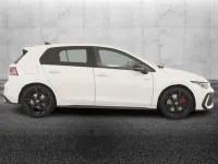 Usata VW Golf VIII GTI 265 CV (194 kW) 2024 Bianco Berlina