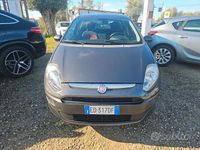 Usata Fiat Grande Punto Dynamic 75 CV (55 kW) 2010 Grigio Utilitaria