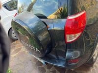 Usata Toyota RAV4 Luxury 177 CV (130 kW) 2006 Blu/azzurro SUV