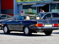 Usata Mercedes 560 227 CV (166 kW) 1986 Blu scuro Cabrio