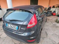 Usata Ford Fiesta 68 CV (50 kW) 2010 Grigio Utilitaria