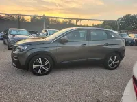 Usata Peugeot 3008 Business-Line 120 CV (88 kW) 2017 Beige SUV