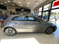 Usata Mercedes A180 116 CV (85 kW) 2022 Grigio Berlina