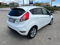 usata Ford Fiesta 1.4 5p. Bz.- GPL Titanium