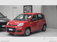 Usata Fiat Panda Lounge 69 CV (50 kW) 2018 Rosso Utilitaria